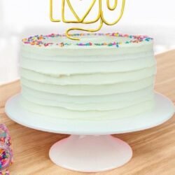 Cake Topper, Wire Topper, Heart Cupcake Topper, Wire Cupcake Topper, Wedding, Engagement, Valentines, Anniversary, Birthday, Baby Shower